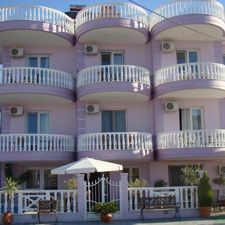 Rainbow Resort Paralía Exterior foto