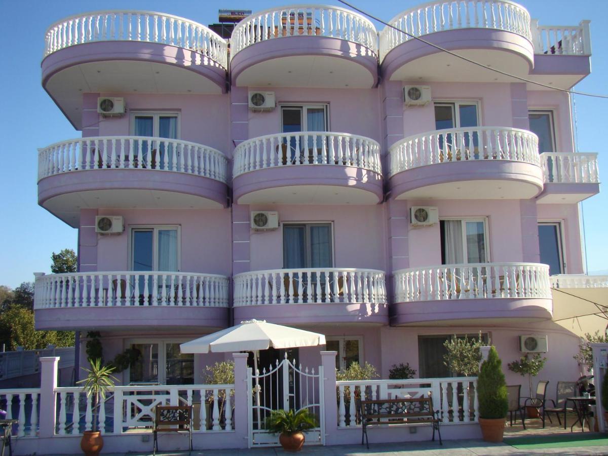 Rainbow Resort Paralía Exterior foto